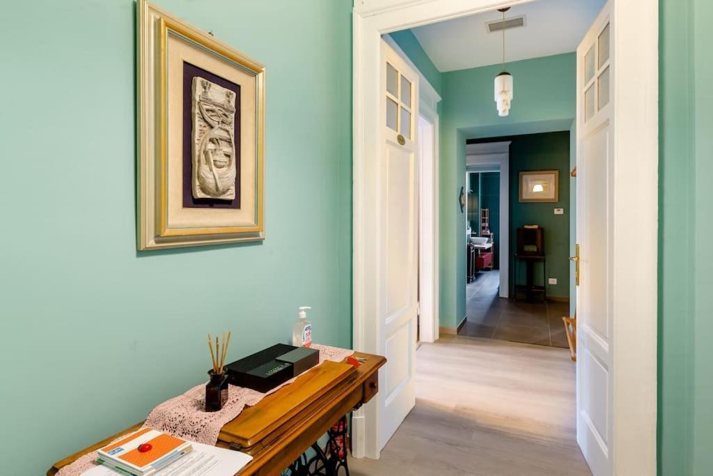 Casa Jole, Appartamento In Centro Бари Экстерьер фото